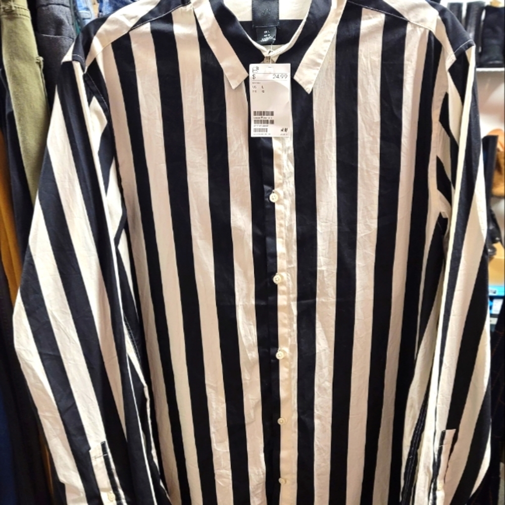 Men's H&M shirt